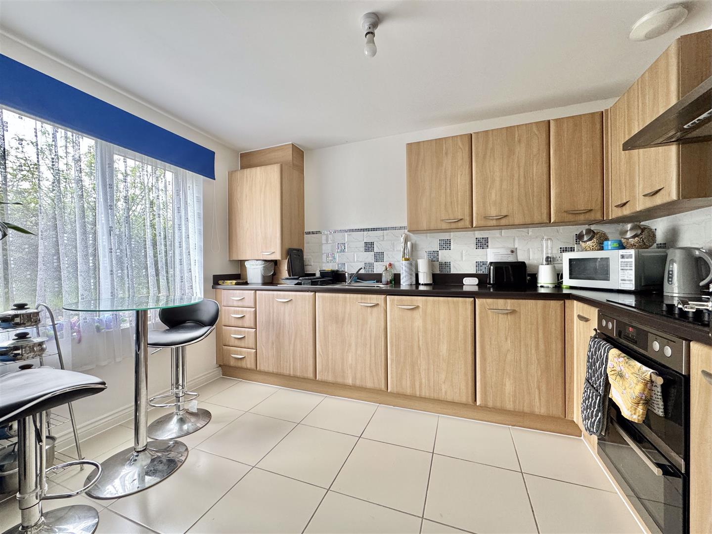 3 bed property in Kingston Way, Penryn